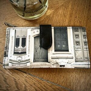 🌹Patricia Nash Doors of Florence Leather Wallet